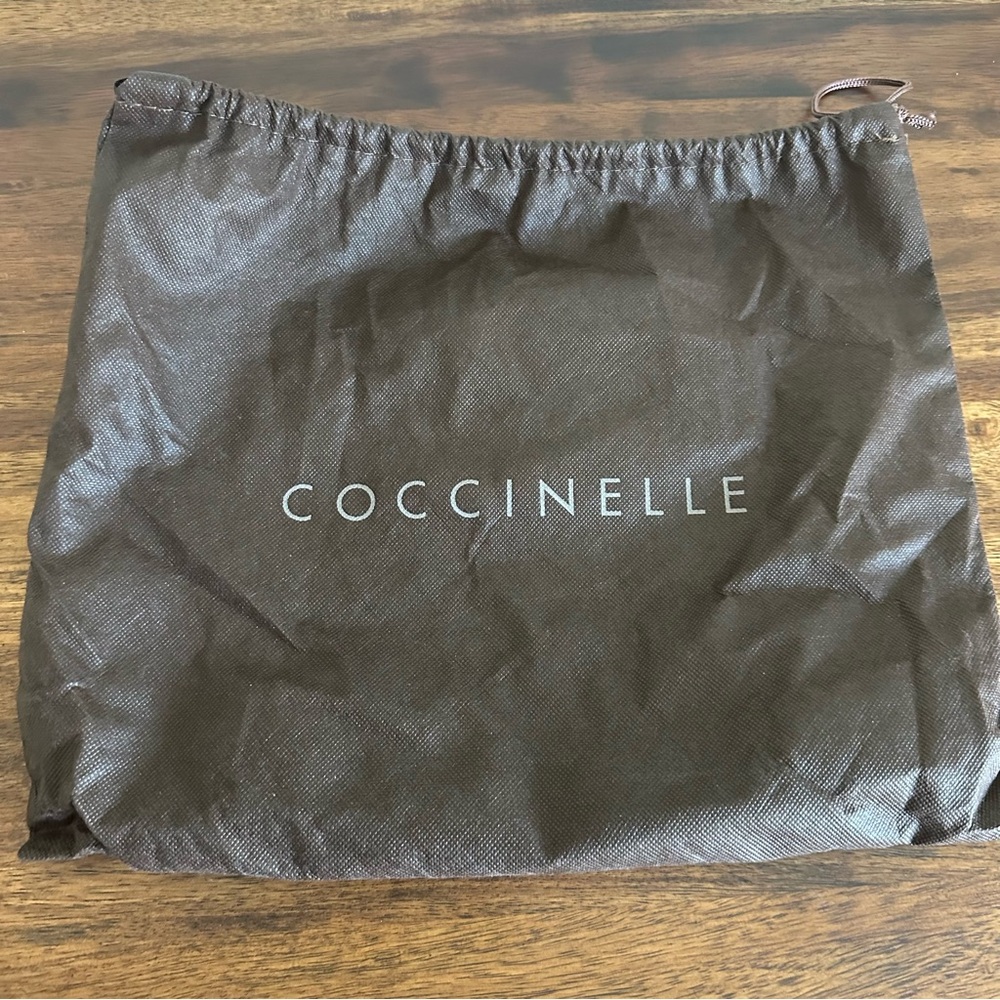 NWOT. Coccinelle Gray Snakeskin Crossbody Bag with Gold Hardware. Leather. - Picture 3 of 10